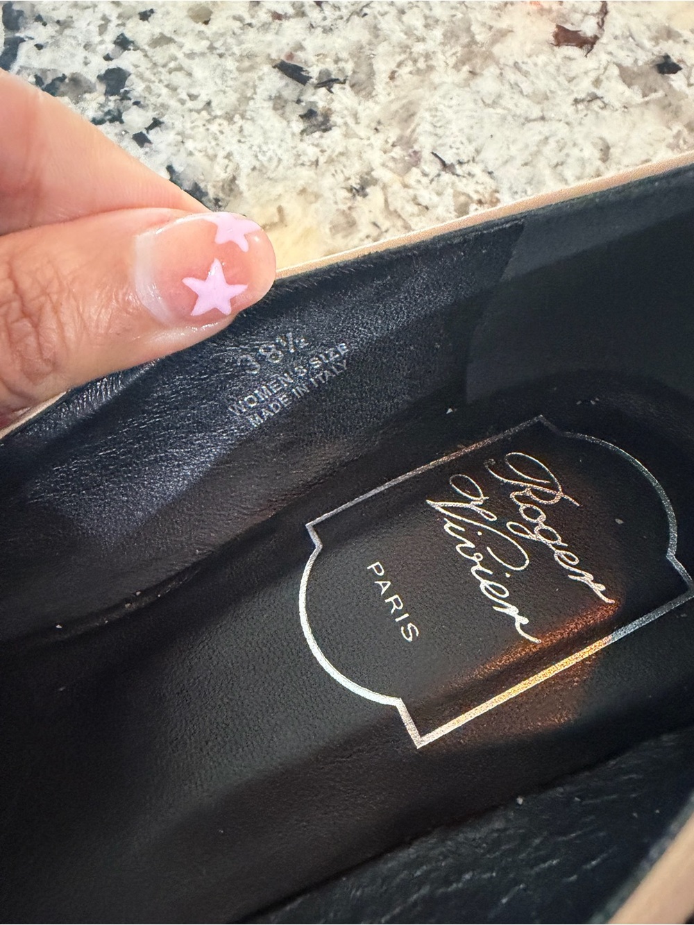 Roger Vivier Nude Patent Square Buckle Ballet Flats - Picture 5 of 6
